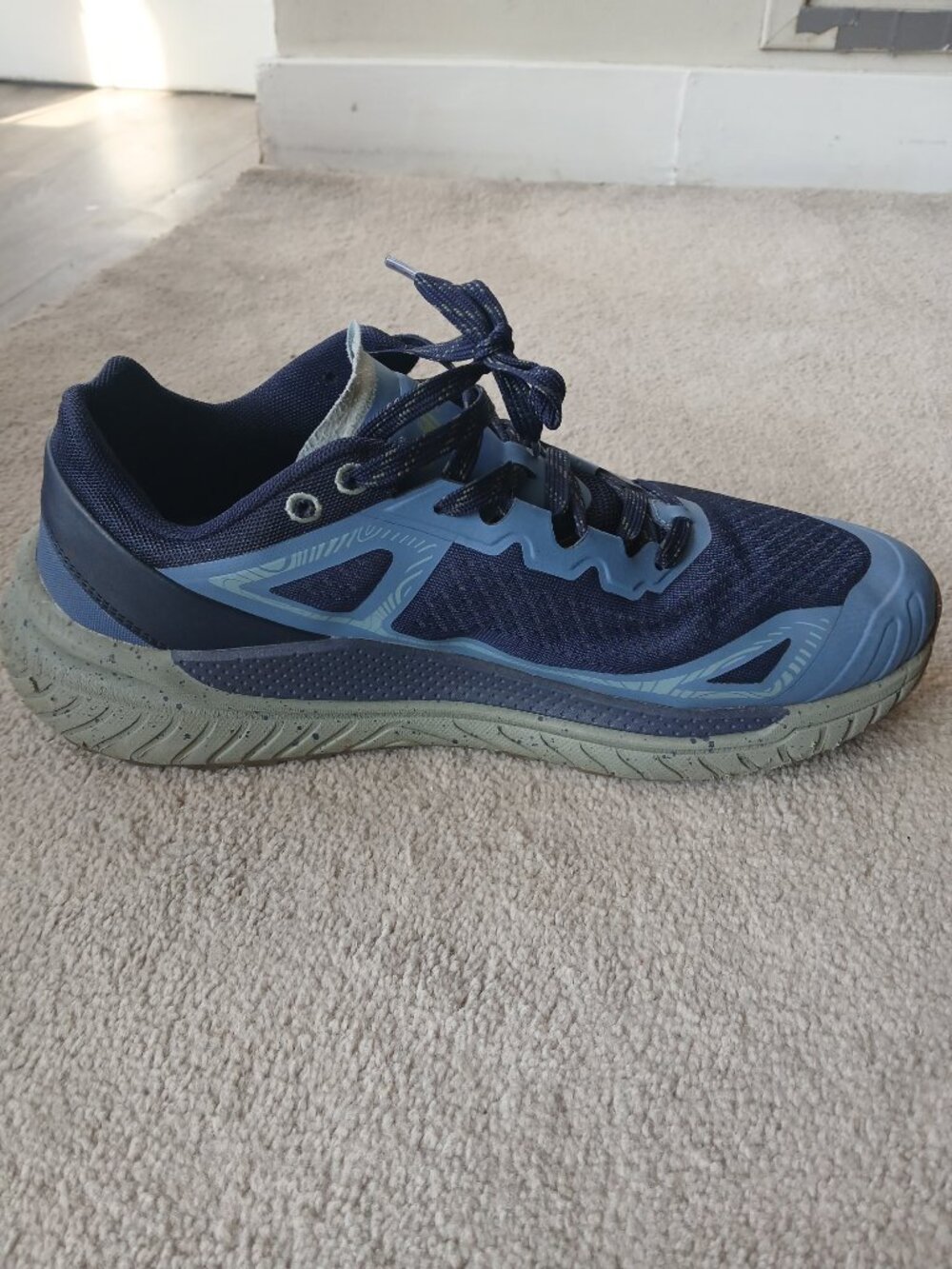 Hi Tec men's trail shoes size 12